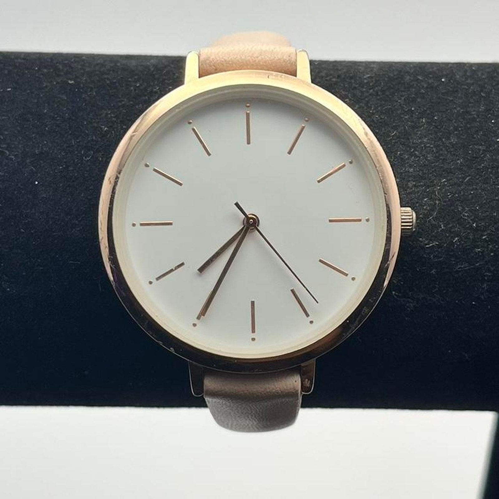 Gold Watch Gold Watch
